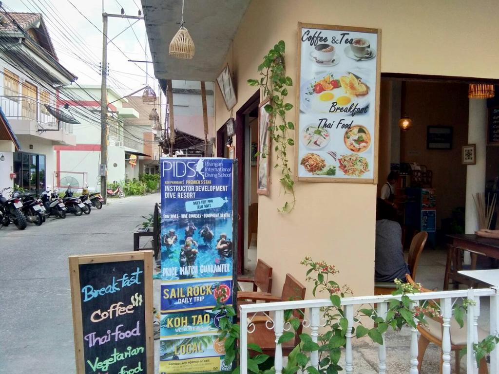 Taya'S Place Ko Pha Ngan Buitenkant foto